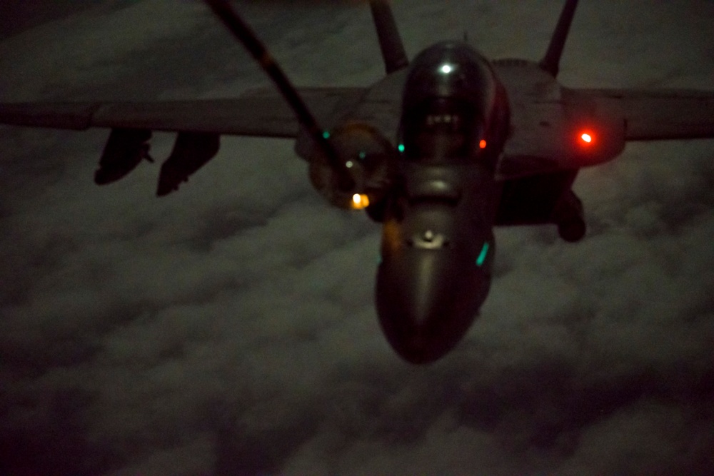F/A-18 Hornet night refueling in support of non-combatant evacuation