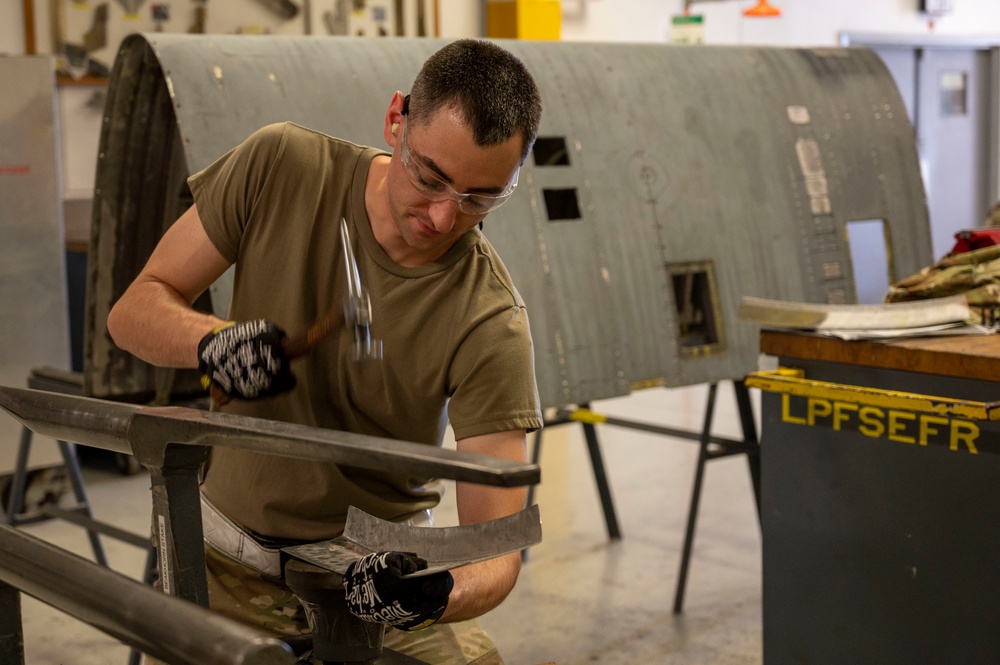 19th MXS sheet metal repairs keep C-130J mission ready