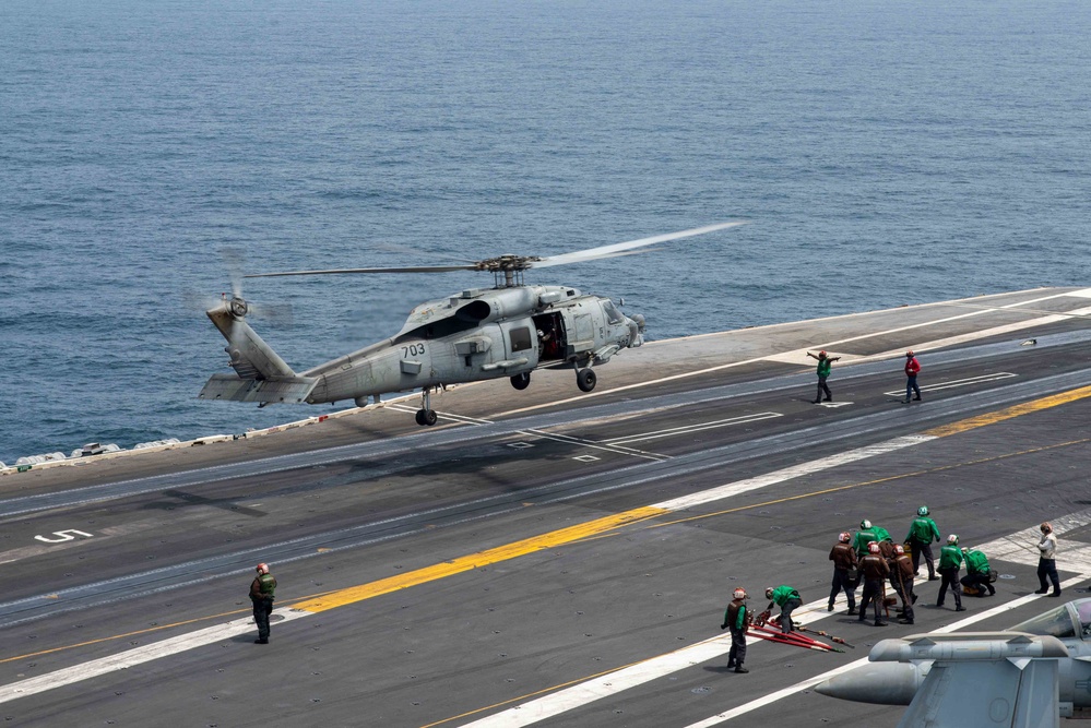 USS Ronald Reagan (CVN 76) Flight Operations