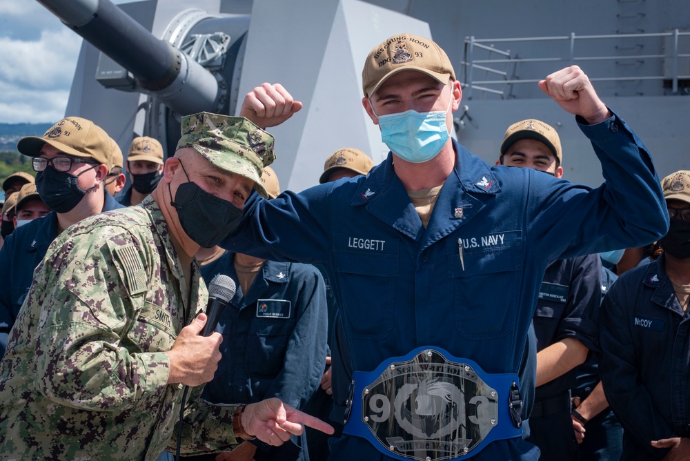 MCPON Visits USS Chung-Hoon Crew