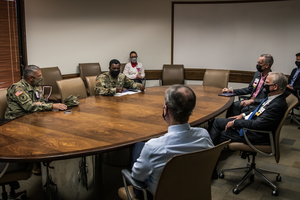 US Northern Command Medical Response Team Supports University of Arkansas for Medical Sciences Hospital