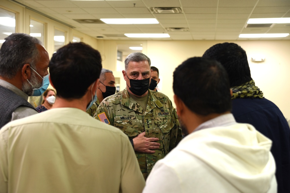 Liberty Village hosts Chairman of the Joint Chiefs of Staff