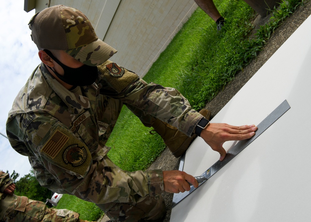 8th Fighter Wing &quot;Habitat for Packmanity&quot; Initiative provides volunteer Airmen a way to  improve base infrastructure