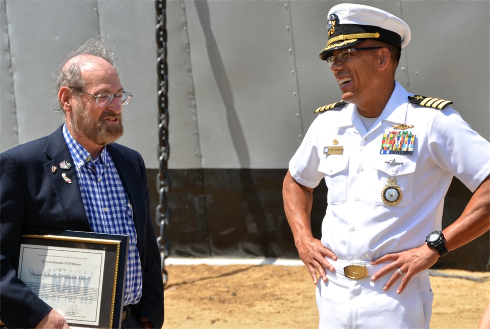 Dr. Silverstein Receives Navy Impact Influencer Award