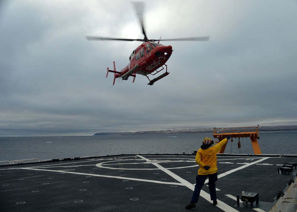 Canadian, U.S. Coast Guard conduct Arctic search and rescue exercise