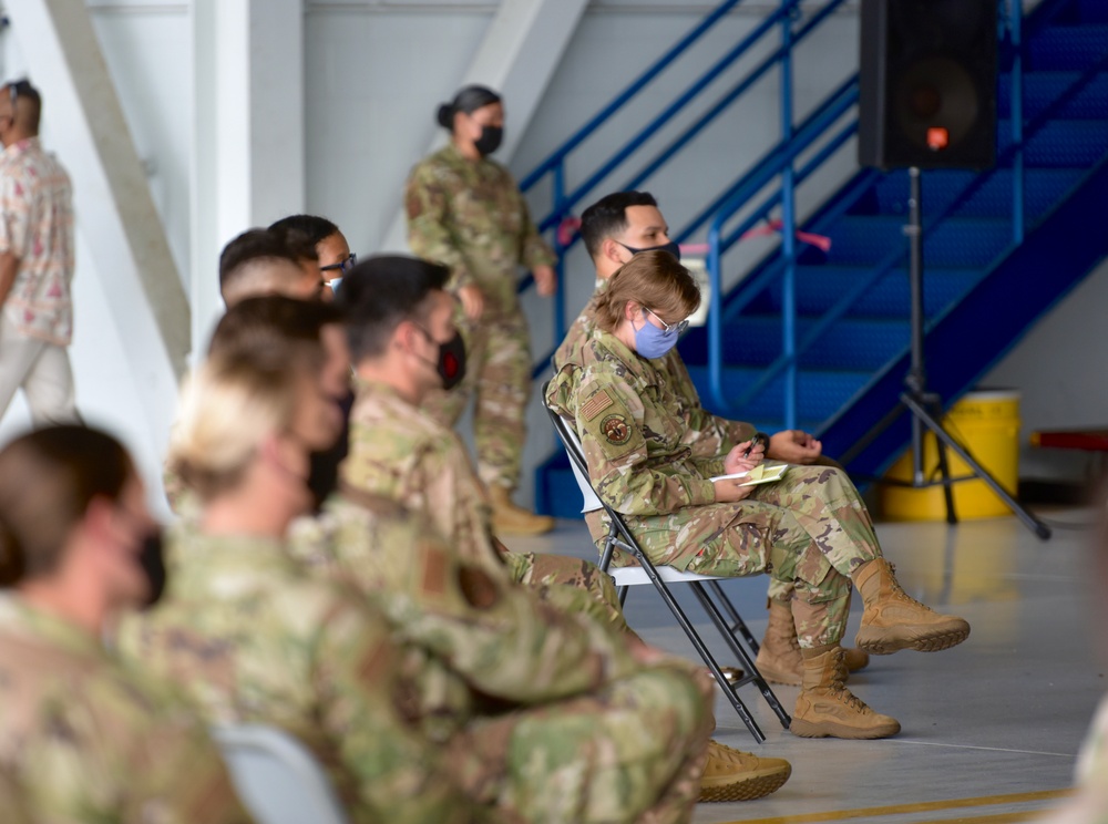 CMSAF BASS VISITS HICKAM