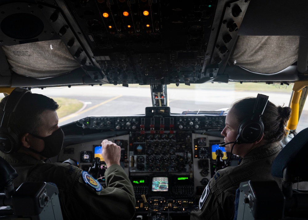 100 ARW commander makes first flight as wing commander