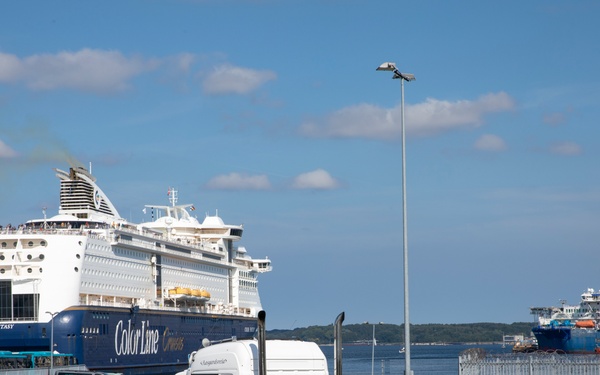 1-6 FAR Brings the Thunder to Norway