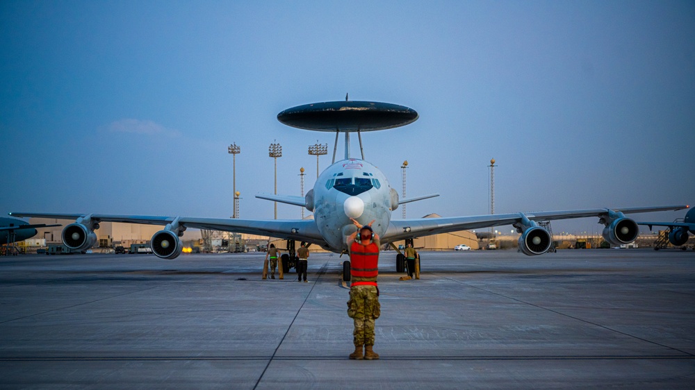 Sentry pilot crosses 8,000 flight hour mark concluding year-long deployment