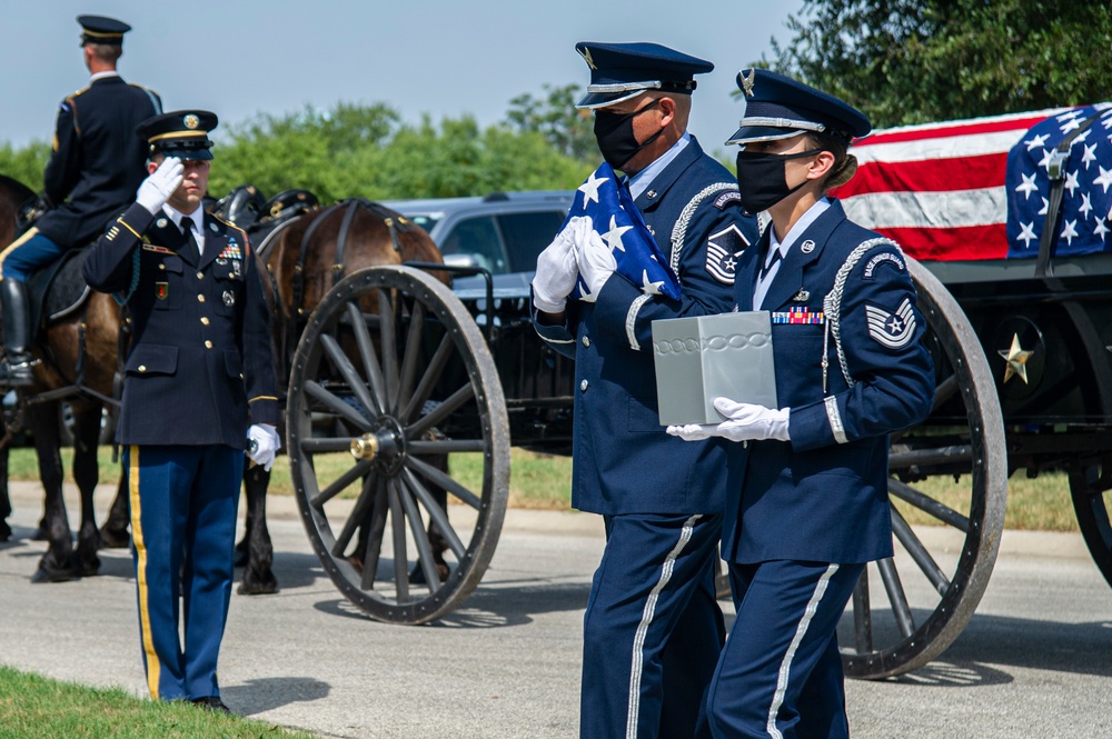 Col. Richard &quot;Dick&quot; Cole, last Doolittle Raider, laid to rest at Fort Sam Houston Cemetery