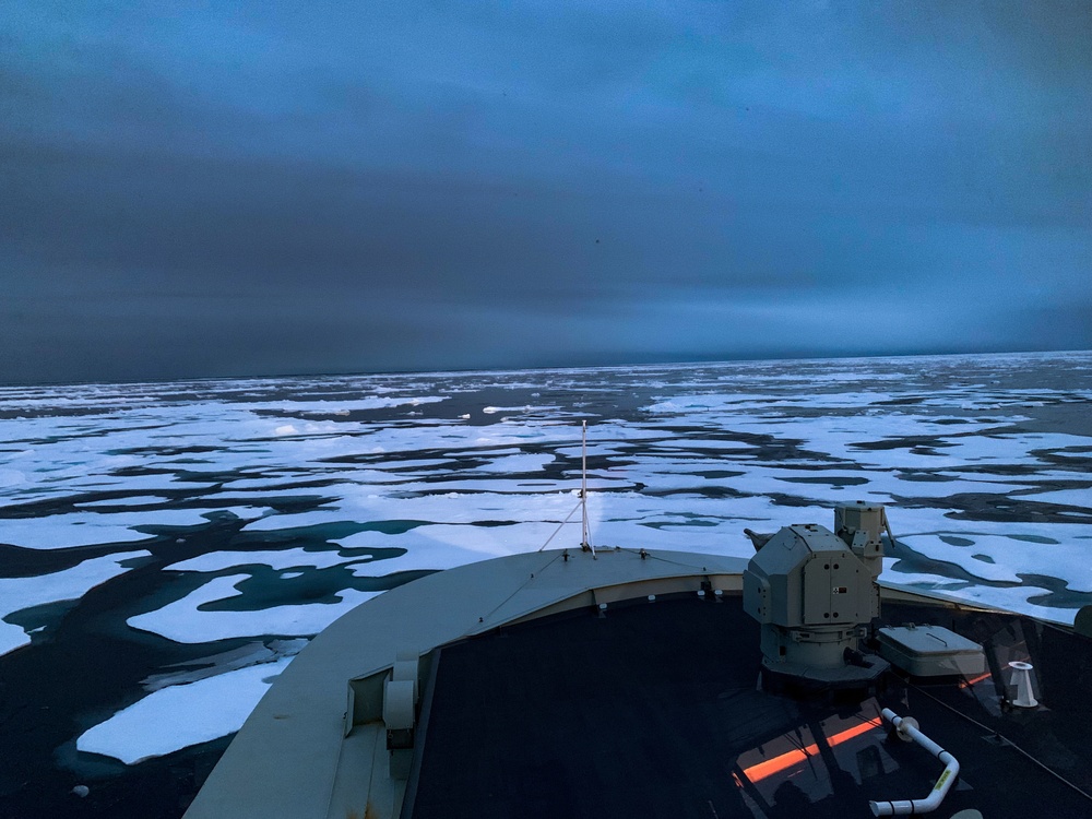 HMCS Harry DeWolf Arctic Transit