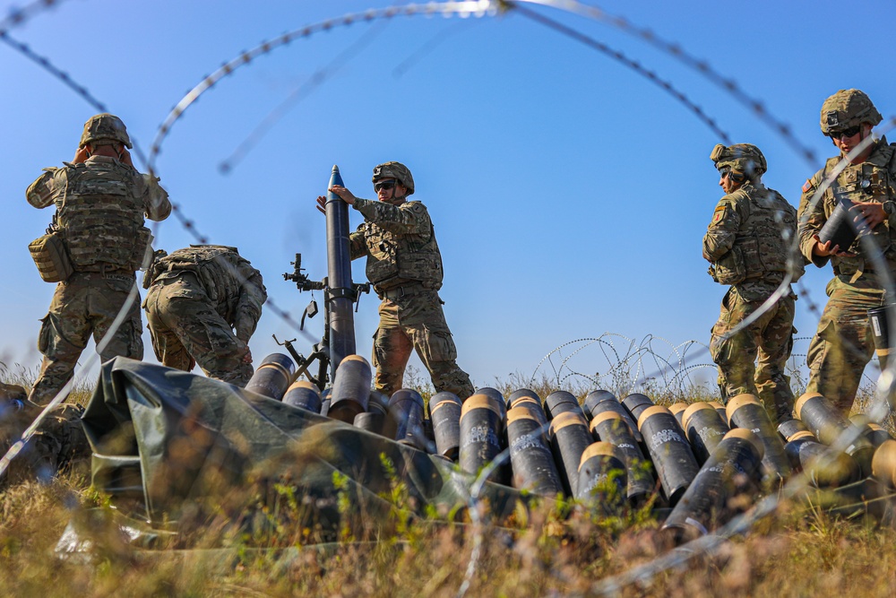 Hoplites conduct 120mm mortar direct-lay live fire at DPTA