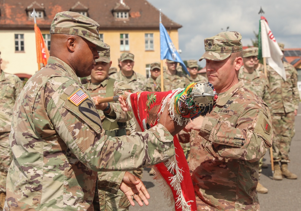 1st Brigade Engineer Battalion (1BEB) “Diehard,” 1st Armored Brigade Combat Team, 1st Infantry Division, uncase their battalion colors in Bolesławiec, Poland.