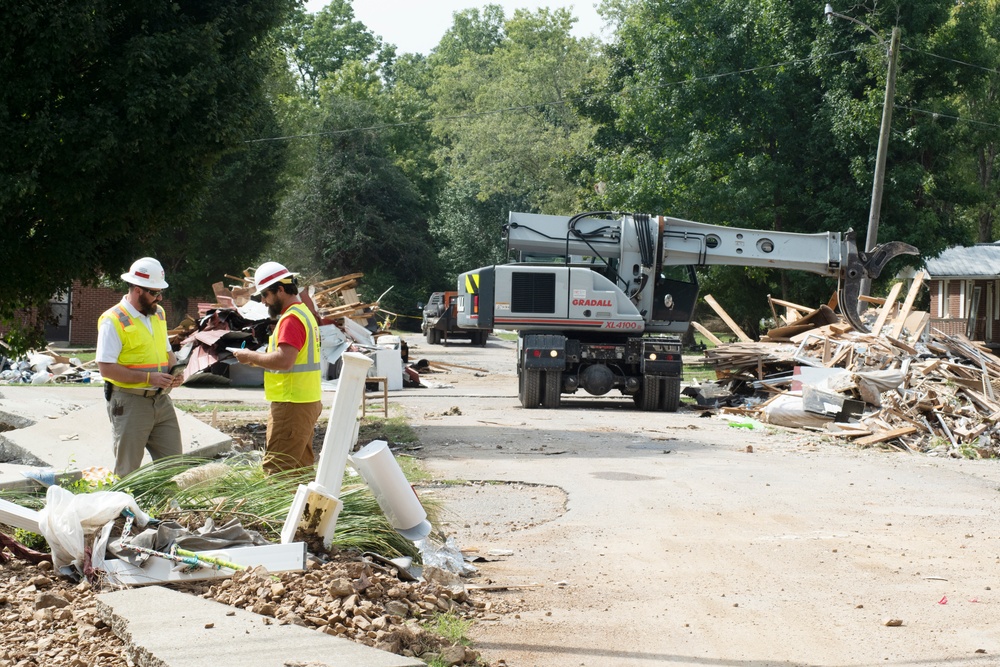 Corps supports FEMA debris mission in Tennessee