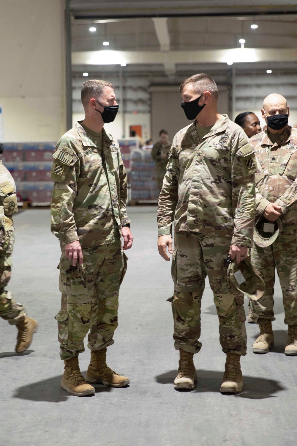 3rd ESC Commander Visits Soldiers Supporting Afghanistan Evacuation Efforts in Qatar