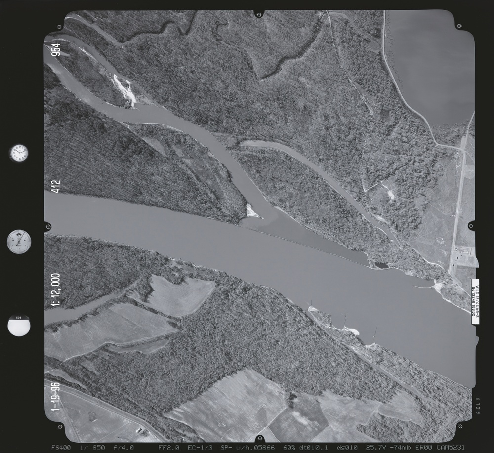 083262.003 - Arkansas River.412.5