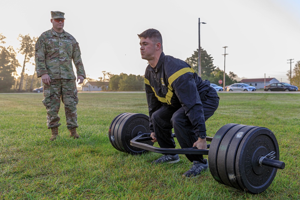 DVIDS - Images - Spc. Alec Waterman performs a dead lift [Image 1 of 9]