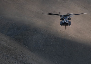 Marine Corps CH-53K Executes Heavy Lift in Challenging Conditions