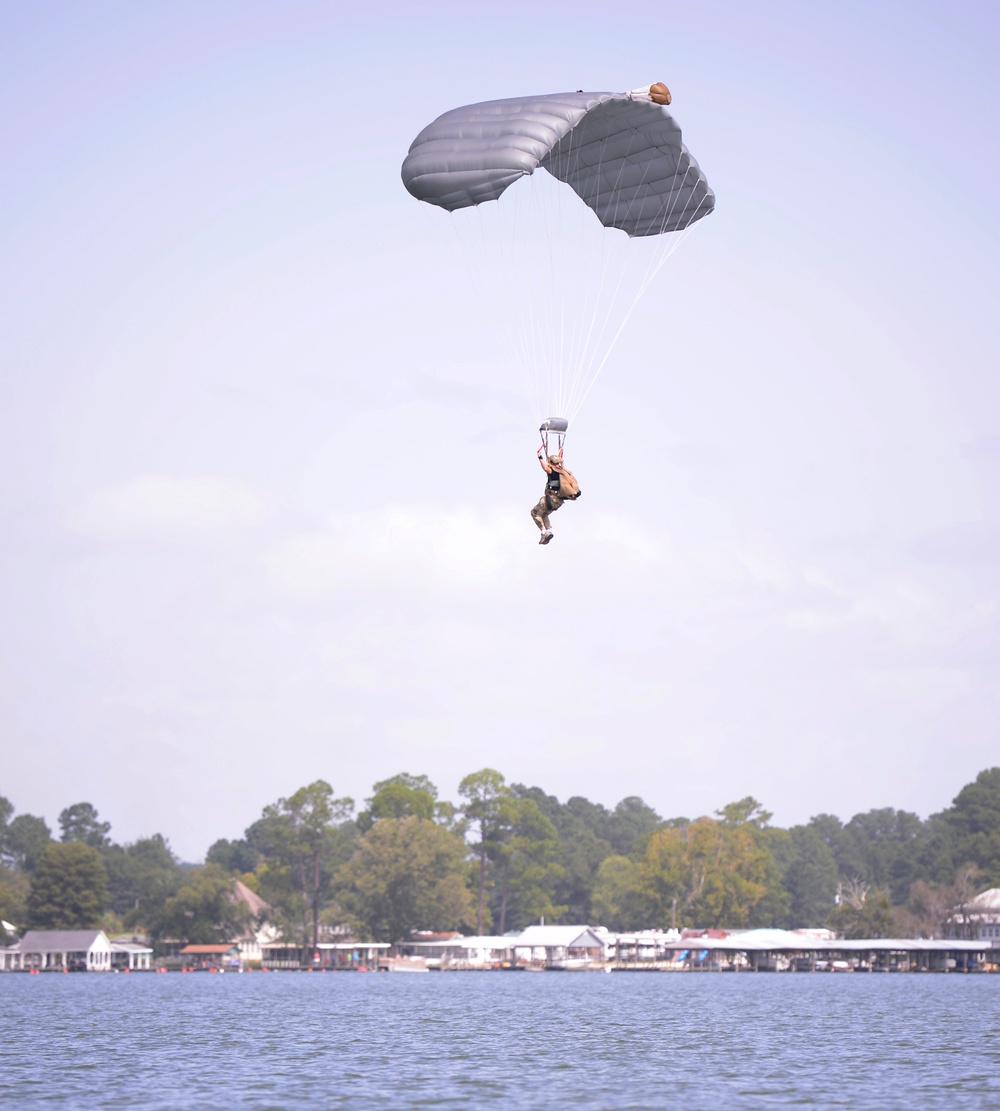 Soldiers Complete Water Jumps