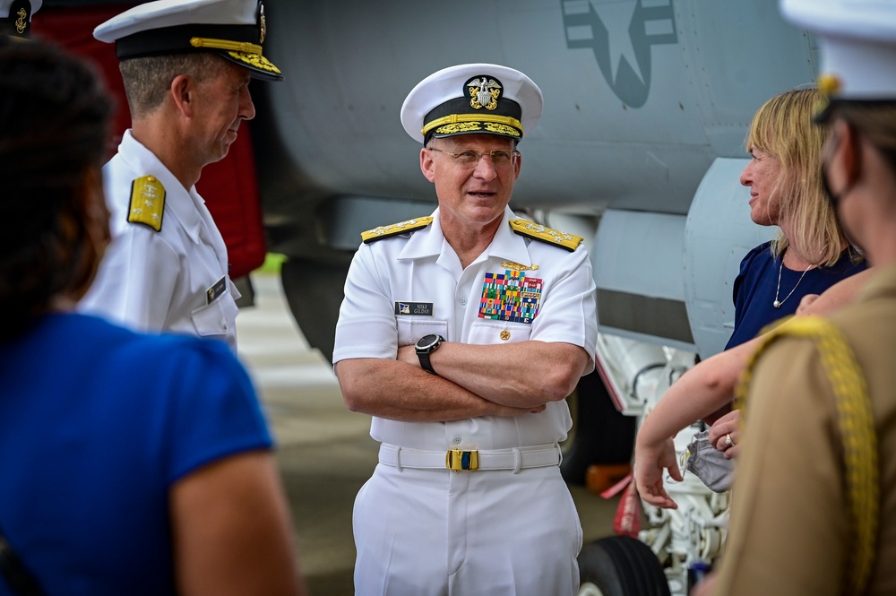 CNO Attends NAVAIR Change of Command