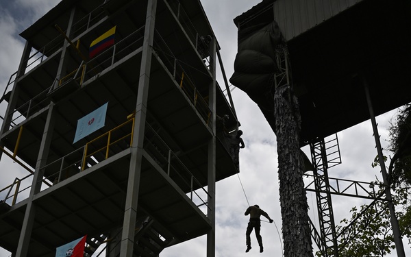 Special Tactics participate in Ángel de los Andes Cooperación VII