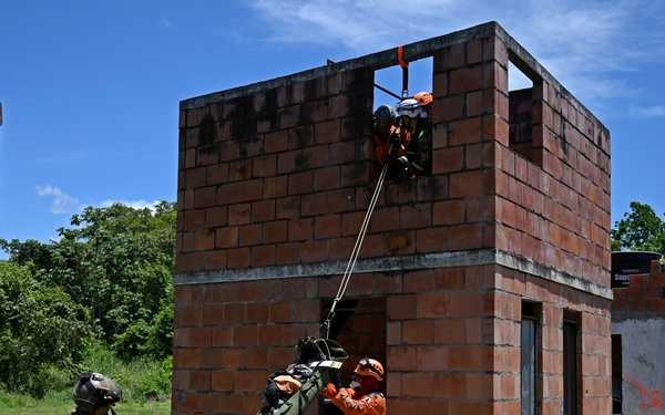 Special Tactics participate in Ángel de los Andes Cooperación VII