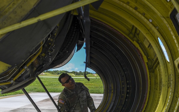 Barksdale Pilots give Task Force Talon a Tour of B-52