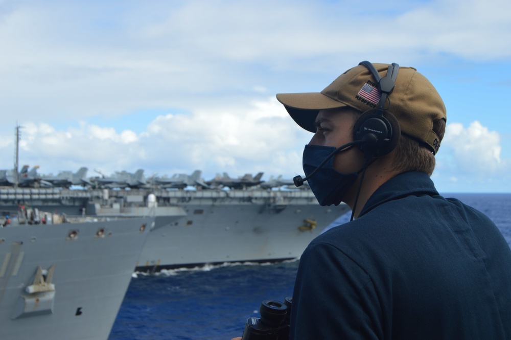 USS Lake Champlain (CG 57) Conducting A Replenishment-At-Sea