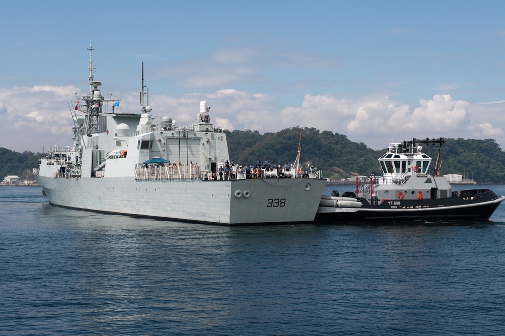 DVIDS - Images - Royal Canadian Navy's HMCS Winnipeg arrives at CFAY ...