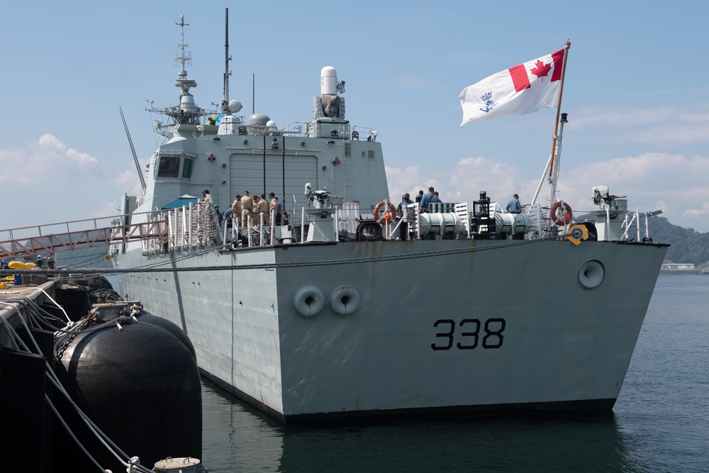 Royal Canadian Navy's HMCS Winnipeg arrives at CFAY