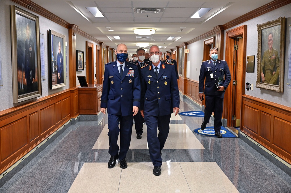 VCSAF Allvin meets German Lt. Gen. Rieks