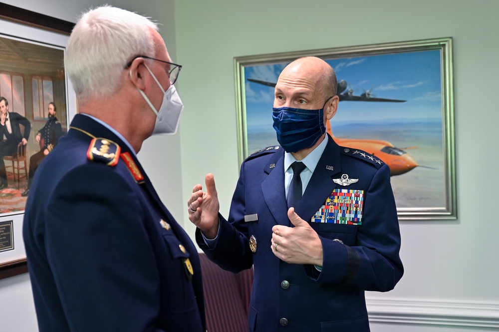 VCSAF Allvin meets German Lt. Gen. Rieks