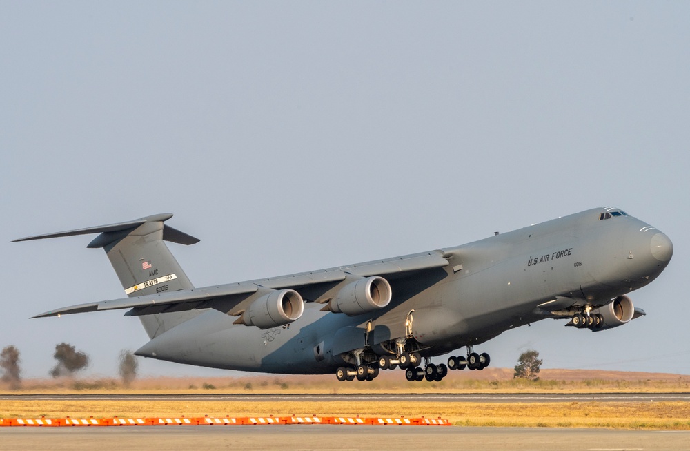 Flight Line Images, Travis AFB