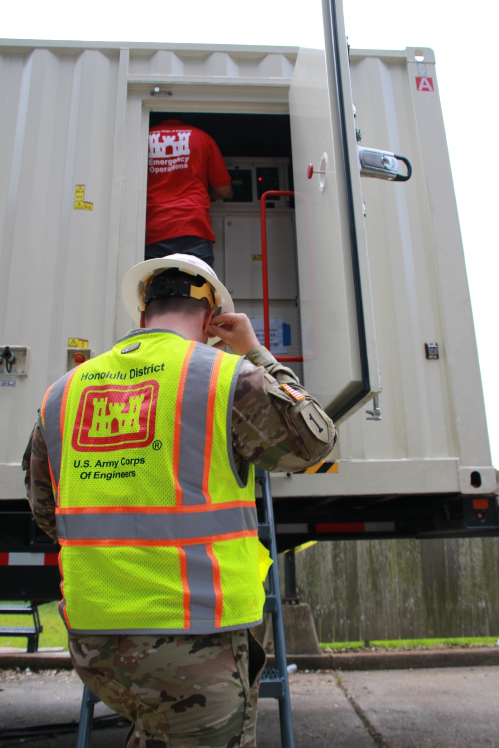 USACE Emergency Temporary Power team inspects generator in southeastern Louisiana