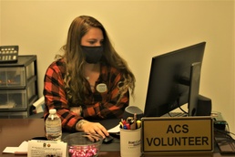 Volunteering bolsters resumes, closes gaps in employment