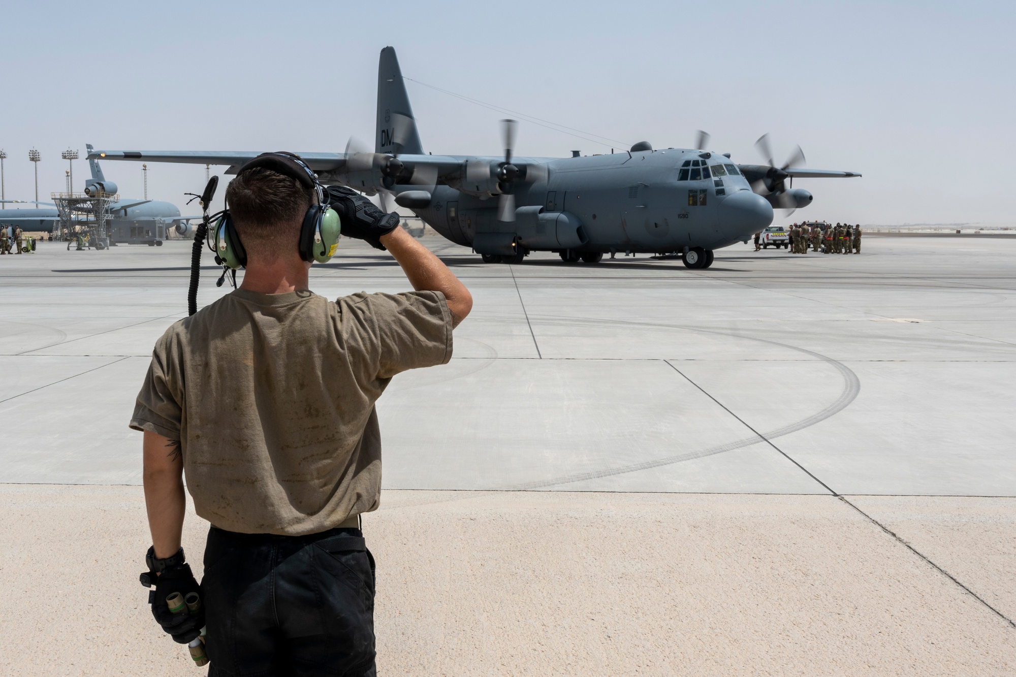 DVIDS - Images - Al Dhafra Air Base provides mass support for non-combatant  evacuations in Afghanistan [Image 2 of 11]