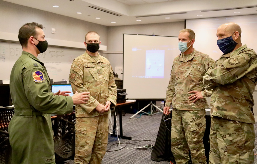 VCSAF GEN Allvin Visits DIRMOBFOR