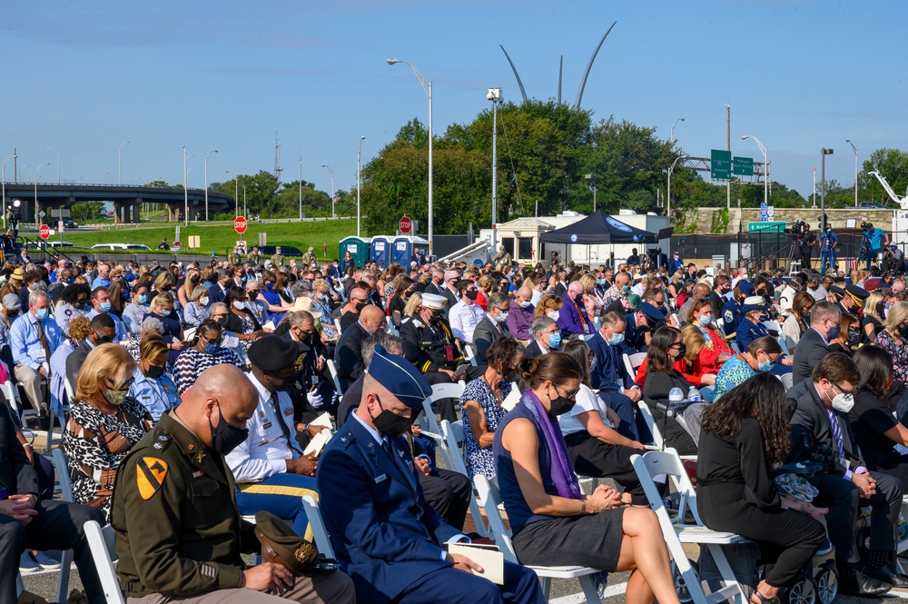 SD Austin, CJCS Gen. Milley preside over 9/11 Pentagon Memorial Ceremony