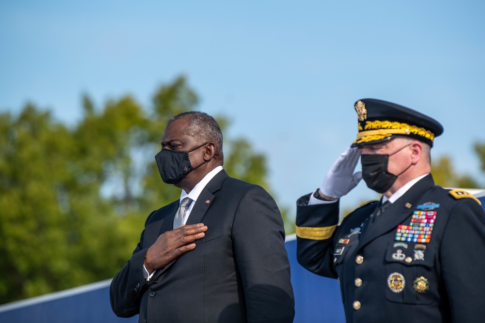 SD Austin, CJCS Gen. Milley preside over 9/11 Pentagon Memorial Ceremony