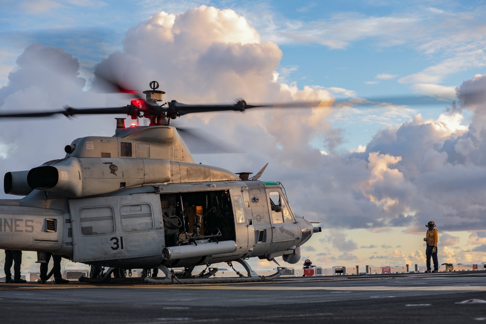 11th MEU flight ops aboard USS Essex