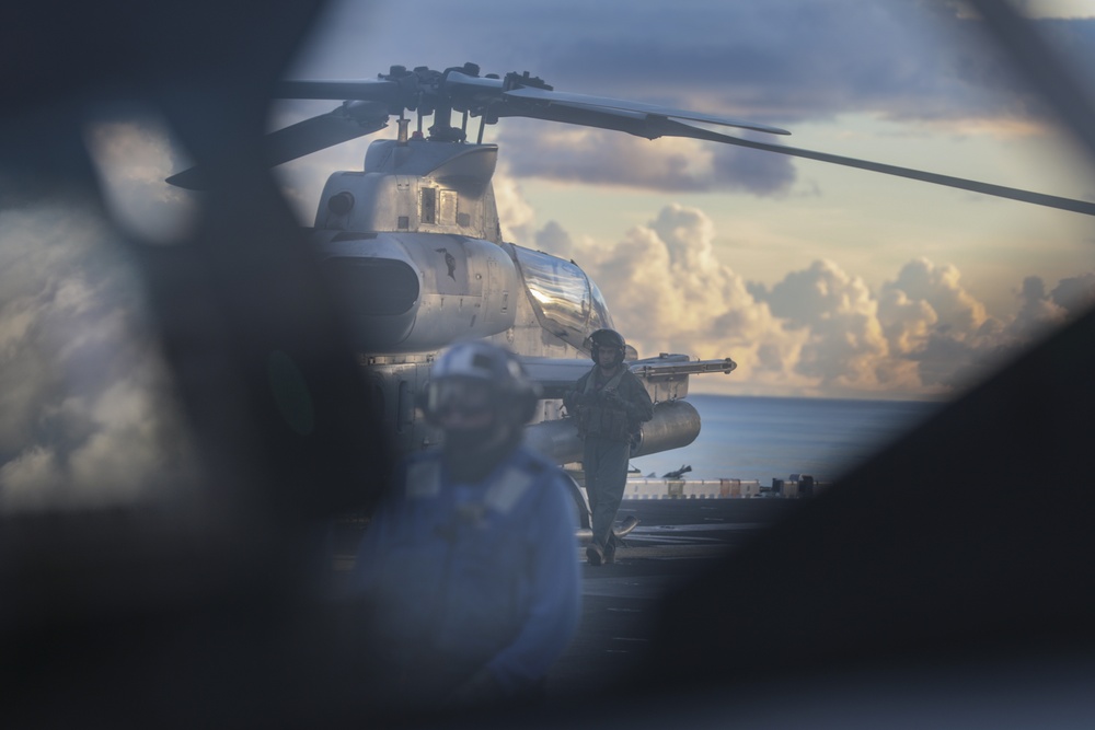 11th MEU flight ops aboard USS Essex