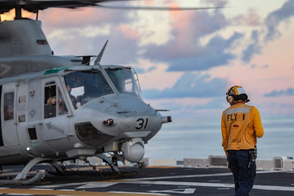 11th MEU flight ops aboard USS Essex