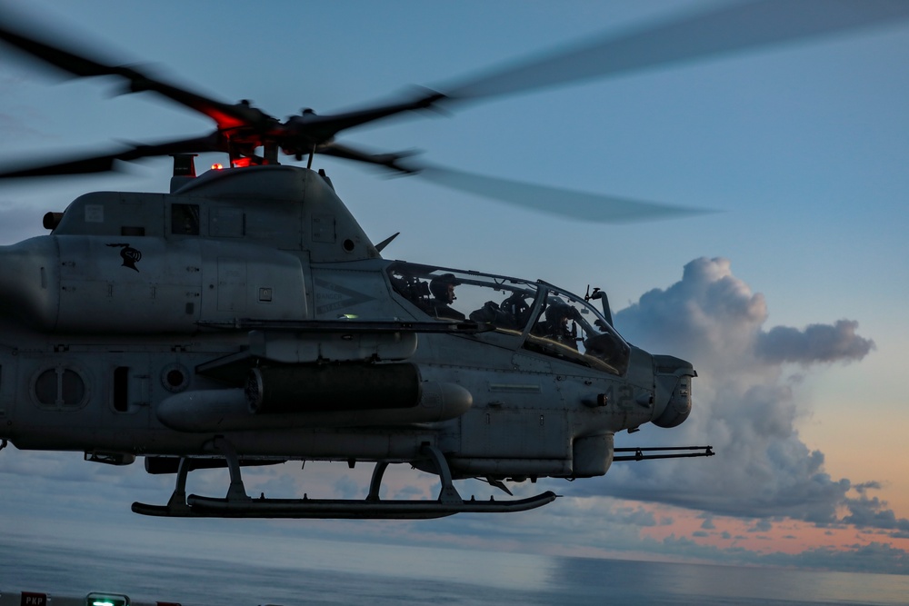 11th MEU flight ops aboard USS Essex