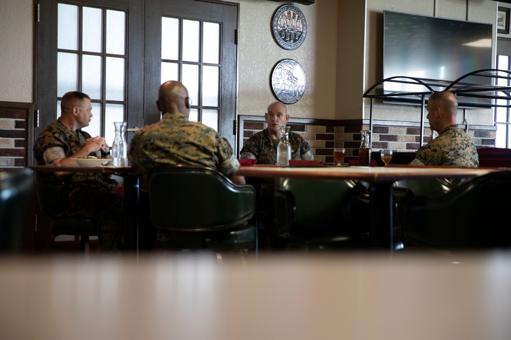 Commandant of the Marine Corps and Sgt. Maj. of the Marine Corps visit III MEF