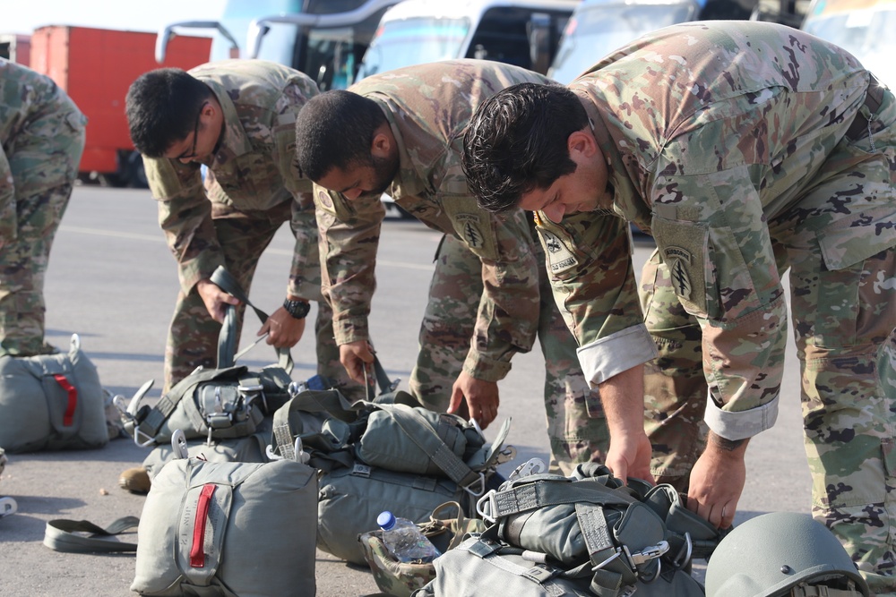 U.S. Special Operations, Egyptian and partner nation’s Special Operations Forces enhance partnerships with a “Friendship Jump”, during Bright Star 21