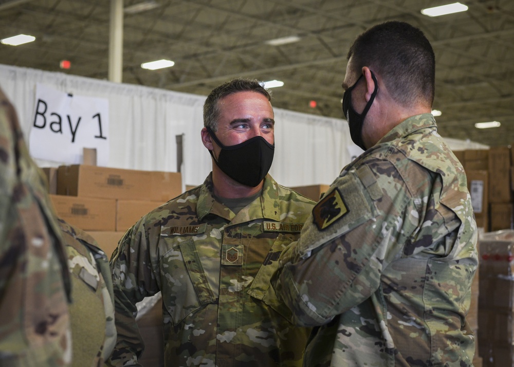 DANG Visits Air Forces Northern's Director for Mobility Forces Operations Cell