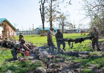 Bayou Blue student returns to hometown as Texas Guardsman for hurricane efforts