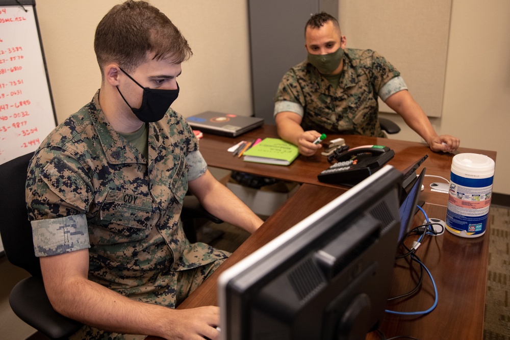 U.S. Marines with MARFORRES establish command operations center
