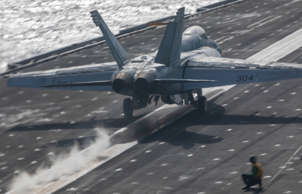 USS Ronald Reagan (CVN 76) Flight Operations