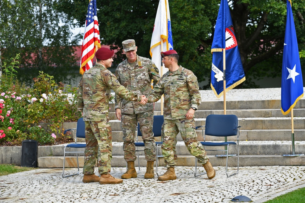 SOCEUR Signal Detachment, 112th Signal Battalion Change of Command